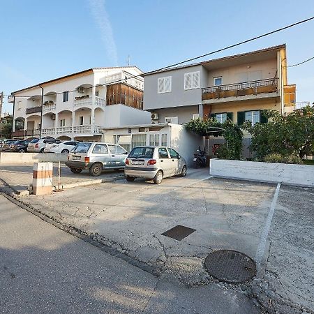 Apartment Ivanka Trogir Exterior photo