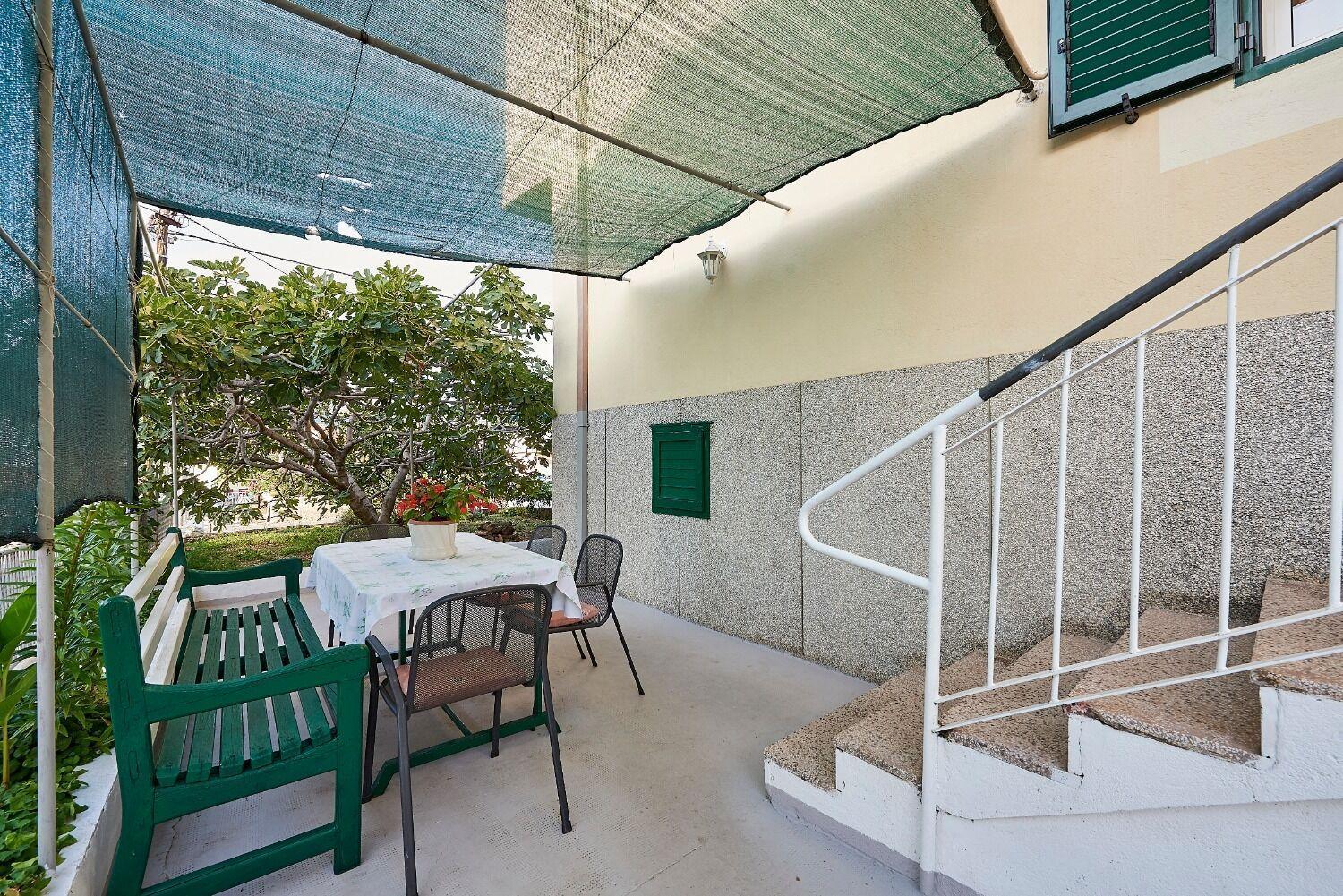 Apartment Ivanka Trogir Exterior photo